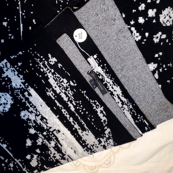 In time for Halloween 🙂Skull Cashmere blanket - Picture 4 of 6